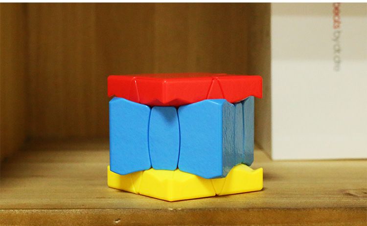 (image for) SENGSO Phoenix Megaminx Cube Stickerless - Random Color Scheme