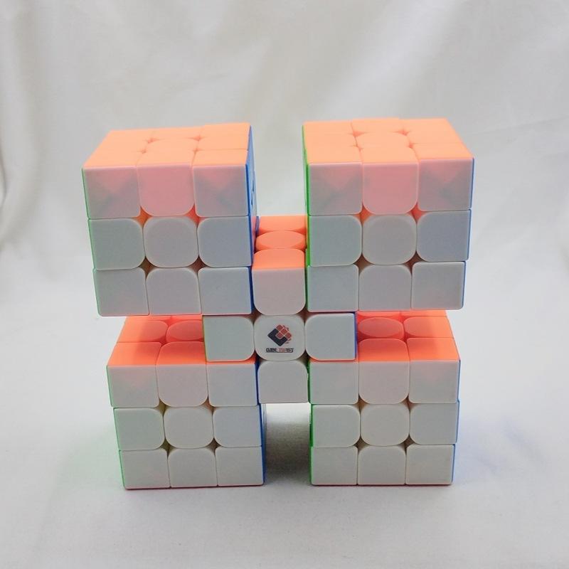 (image for) CubeTwist 5‑Connected Bridge‑Linked Siamese 3x3 Cube, Restricted Rotation High‑Difficulty Twisty Puzzle