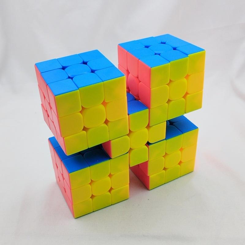 (image for) CubeTwist 5‑Connected Bridge‑Linked Siamese 3x3 Cube, Restricted Rotation High‑Difficulty Twisty Puzzle