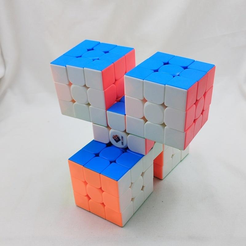 (image for) CubeTwist 5‑Connected Bridge‑Linked Siamese 3x3 Cube, Restricted Rotation High‑Difficulty Twisty Puzzle
