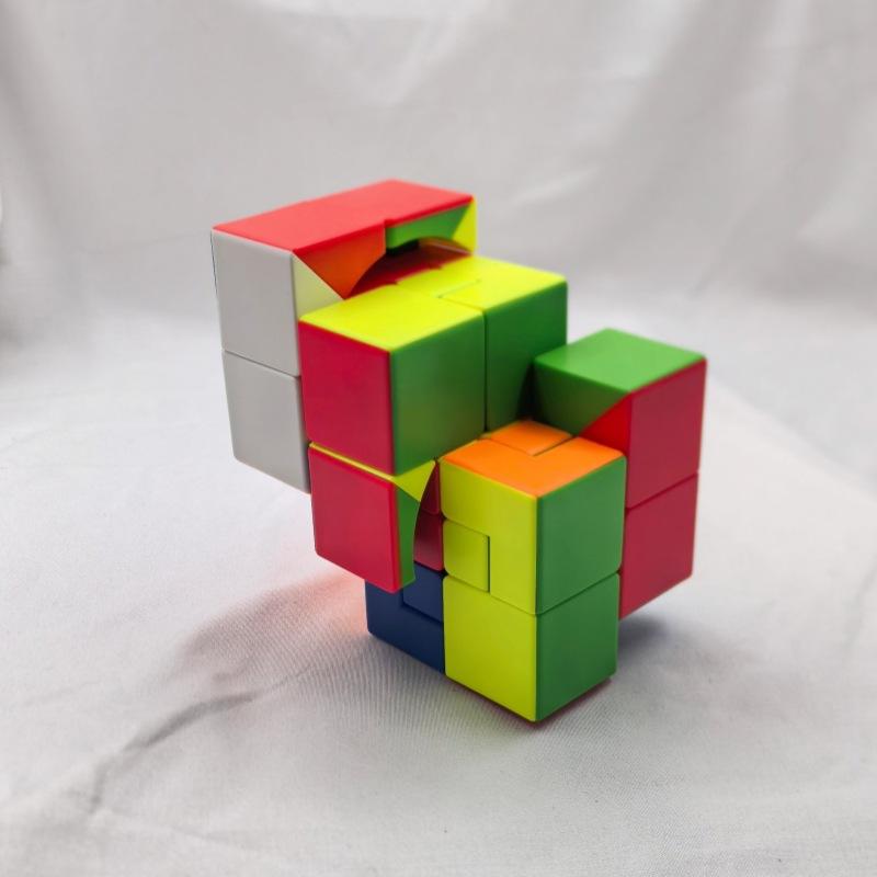 (image for) CubeTwist Puppet No.2 Siamese Cube, Dual‑Block Connected 3x3 Twisty Puzzle