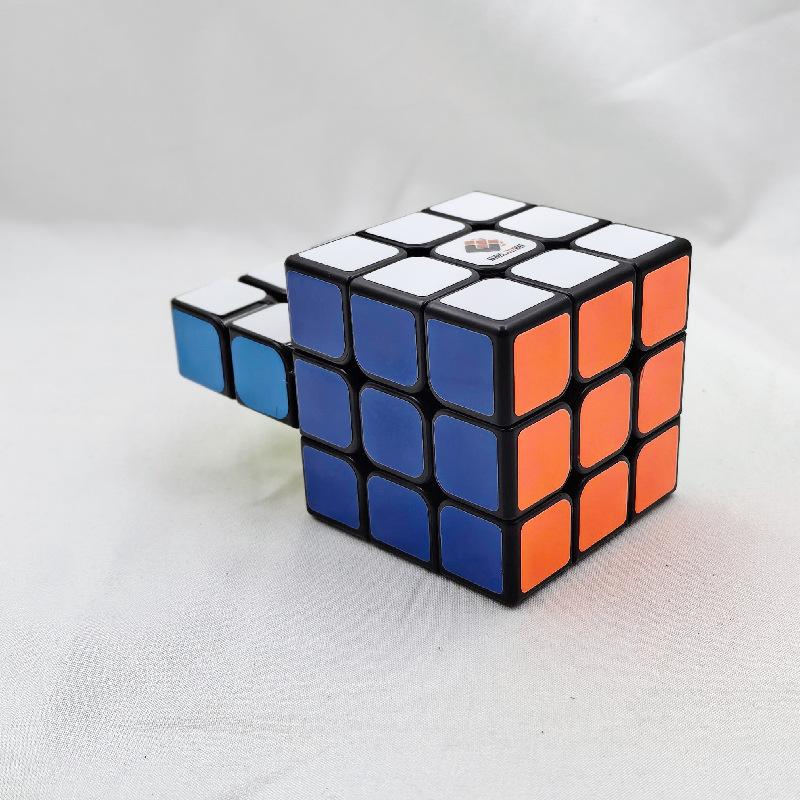 (image for) CubeTwist Single Bridge Handlebar Bandaged 3x3 Cube Black Sticker Version
