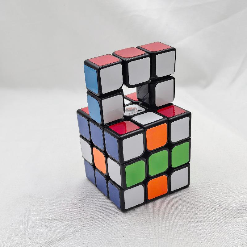 (image for) CubeTwist Single Bridge Handlebar Bandaged 3x3 Cube Black Sticker Version