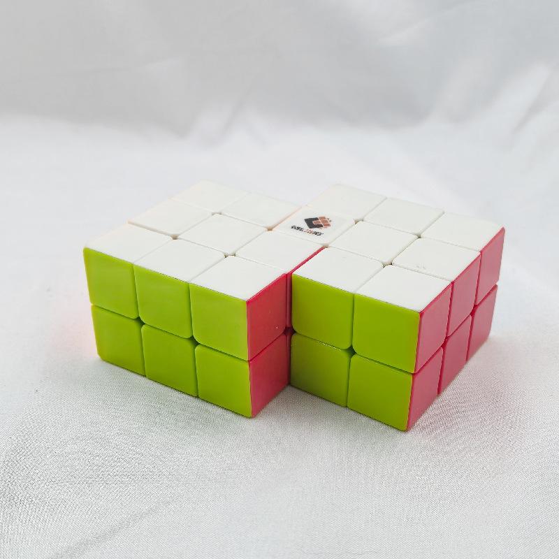 (image for) CubeTwist 233 Siamese Bandaged Cube, High‑Difficulty Twisty Puzzle, Colorful Body Brain Teaser Toy