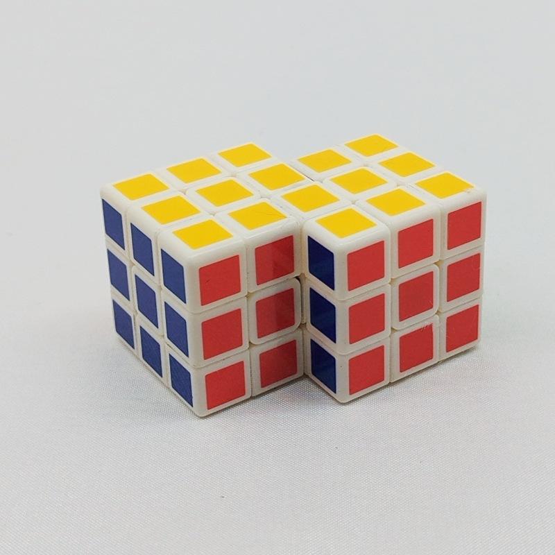 (image for) CubeTwist Mini Siamese Cube 3.0cm White Base, 2‑6 to 10‑6 Extended Connected Twisty Puzzle with Restricted Rotation
