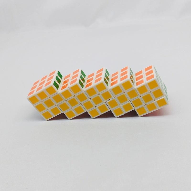 (image for) CubeTwist Mini Siamese Cube 3.0cm White Base, 2‑6 to 10‑6 Extended Connected Twisty Puzzle with Restricted Rotation