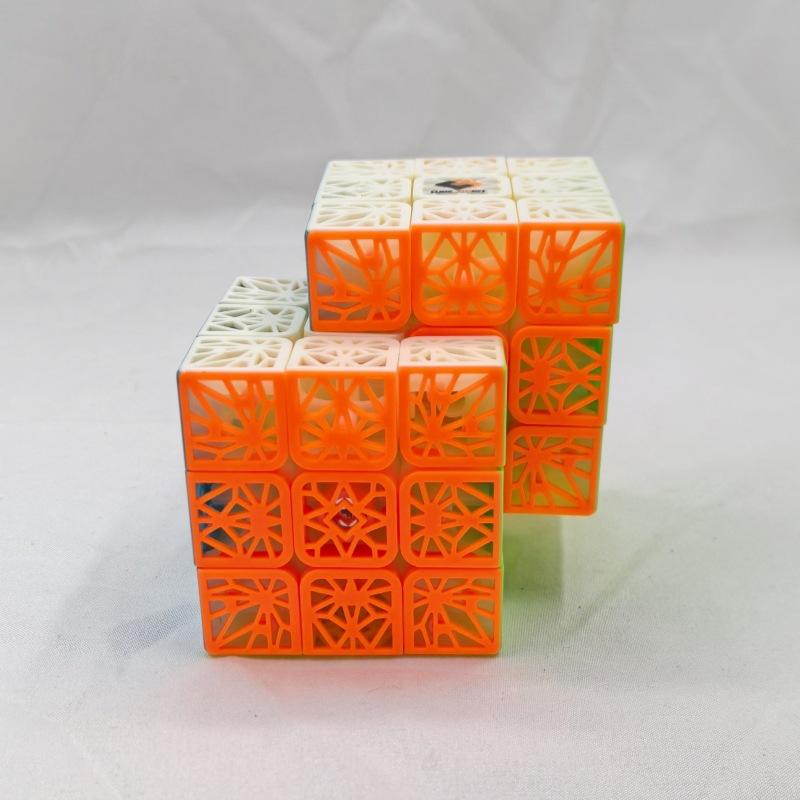 (image for) CubeTwist 2‑in‑8 Hollow Surface Conjoined 3x3 Siamese Cube Rotation‑Limited Puzzle
