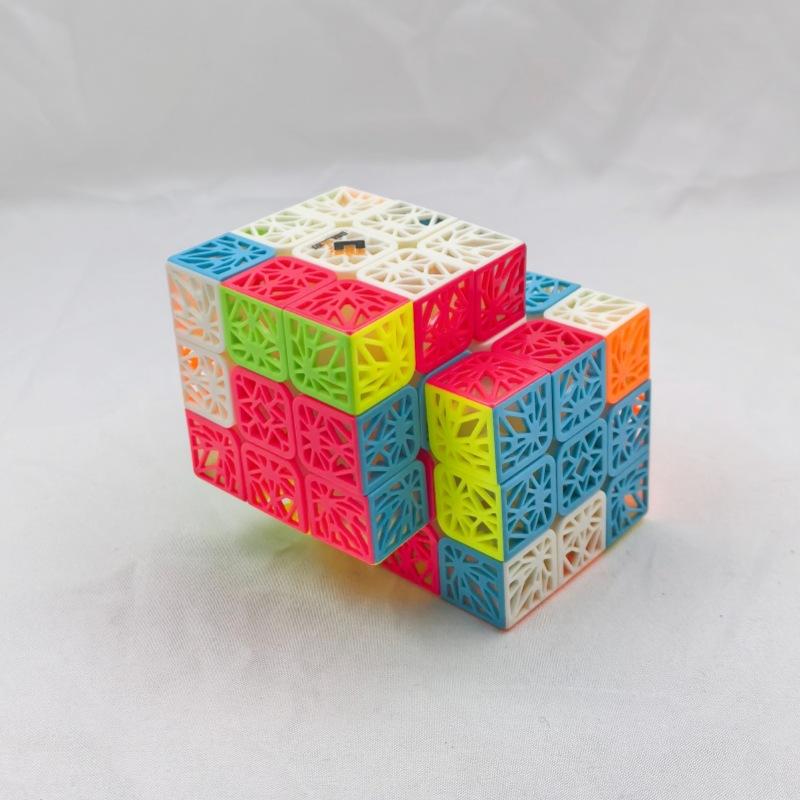(image for) CubeTwist 2‑in‑8 Hollow Surface Conjoined 3x3 Siamese Cube Rotation‑Limited Puzzle