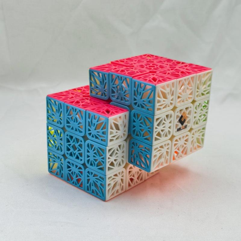 (image for) CubeTwist 2‑in‑8 Hollow Surface Conjoined 3x3 Siamese Cube Rotation‑Limited Puzzle