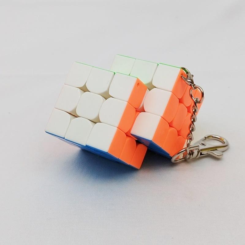 (image for) CubeTwist Mini 2‑Link‑8 Siamese Cube, 30mm Restricted‑Rotation Connected 3x3 Puzzle with Keychain
