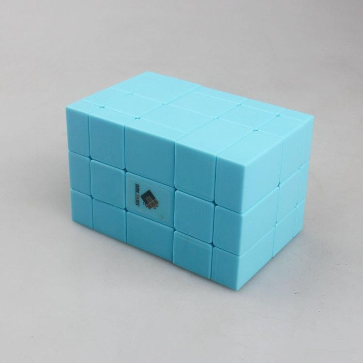 (image for) Cubetwist Stack‑Up No.1 Light‑Blue 2‑Conjoined Mirror Siamese Cube Limited‑Rotation Twisty Puzzle
