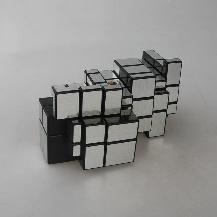 (image for) Cubetwist Layer‑Stack No.3 Mirror 3‑Conjoined Siamese Cube Limited‑Rotation Twist Puzzle