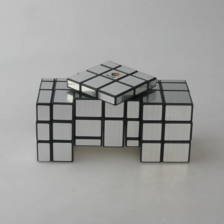 (image for) Cubetwist Layer‑Stack No.3 Mirror 3‑Conjoined Siamese Cube Limited‑Rotation Twist Puzzle