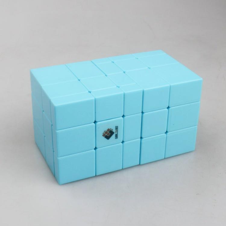 (image for) CubeTwist Layer‑Stack No.2 Mirror Siamese Cube