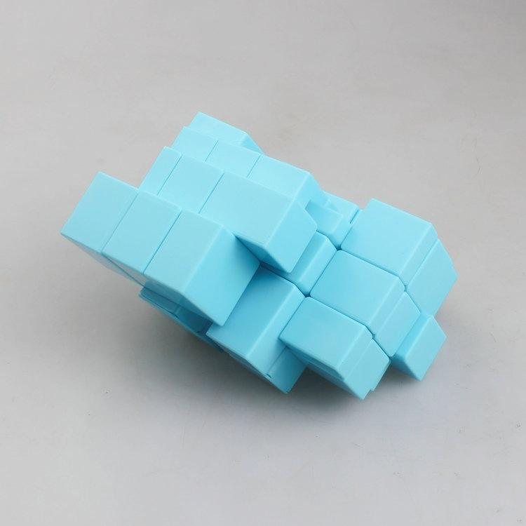 (image for) CubeTwist Layer‑Stack No.2 Mirror Siamese Cube