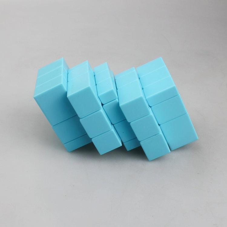 (image for) CubeTwist Layer‑Stack No.2 Mirror Siamese Cube