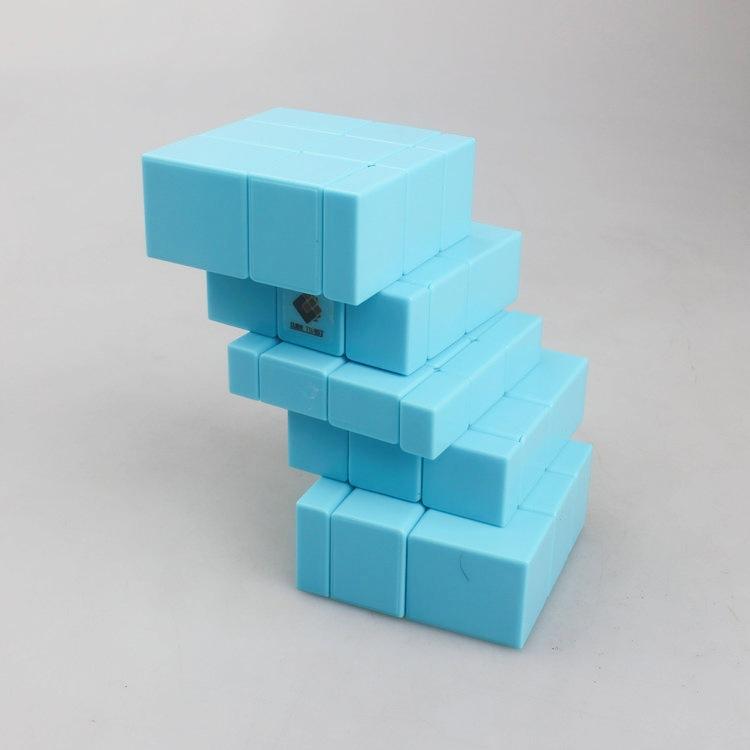 (image for) CubeTwist Layer‑Stack No.2 Mirror Siamese Cube