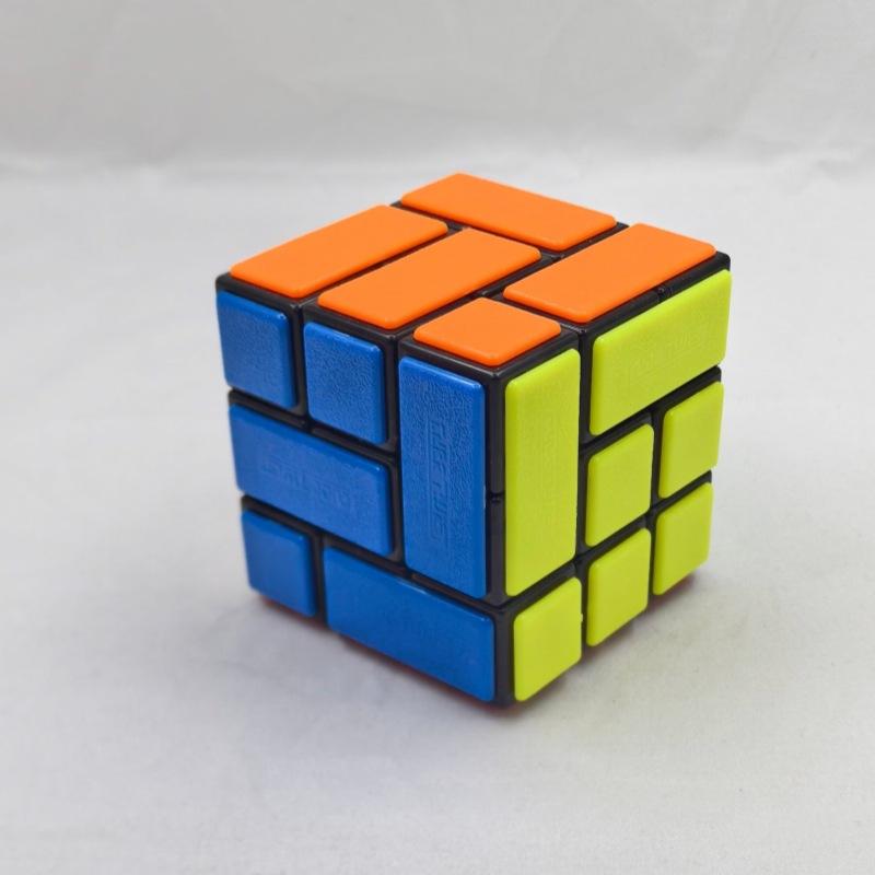 (image for) CubeTwist Spiral‑3 Pin‑Insert Bandaged 3x3 Rotation‑Limited Puzzle Cube