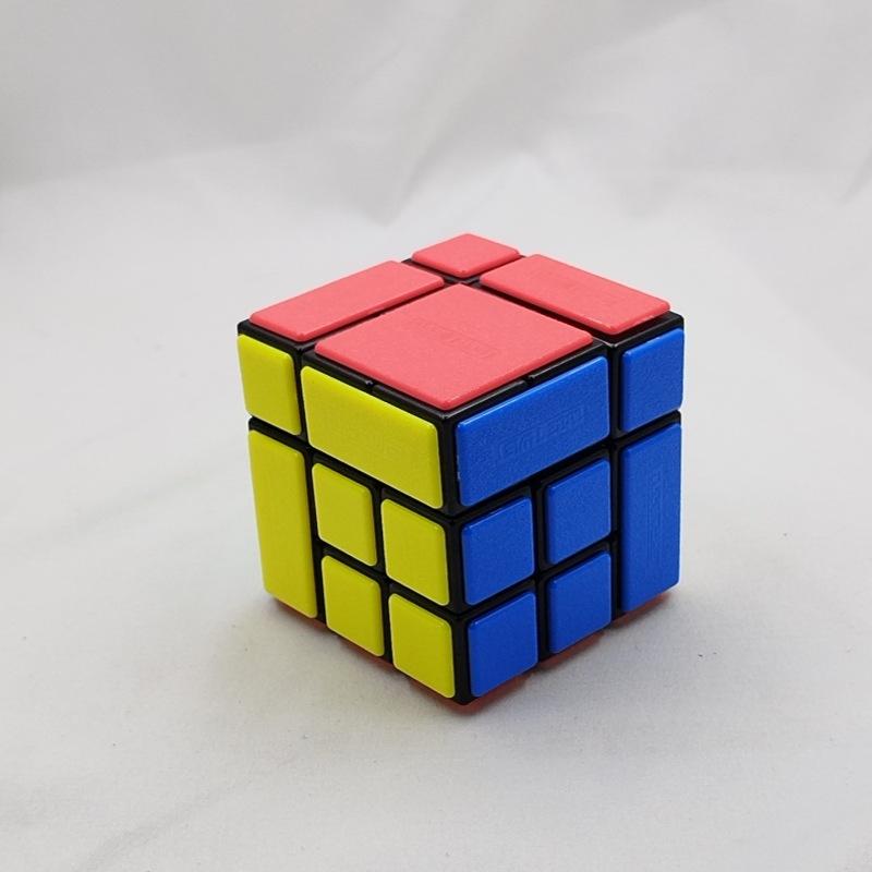(image for) CubeTwist Pocket Bandaged 3x3 Pin‑Insert Rotation‑Limited Puzzle Cube