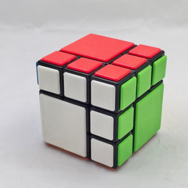 (image for) CubeTwist Puppet No.3 Bandaged 3x3 Cube, Interlocking Mod Twisty Puzzle with Restricted Rotation