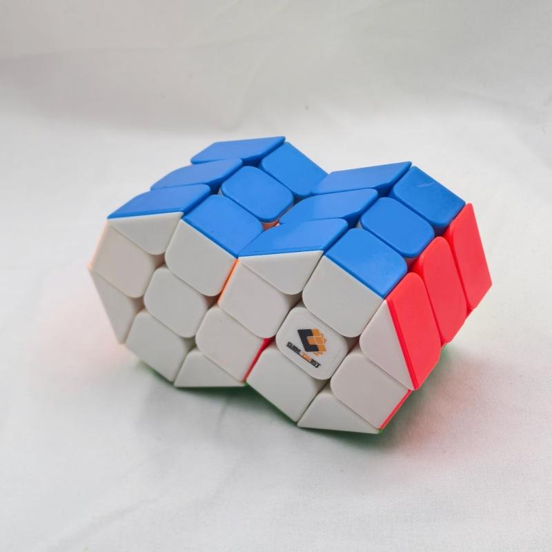 (image for) Cubetwist Cylinder Siamese Cube 2‑in‑6 / 3‑in‑6 Conjoined Cube Limited Rotation Puzzle