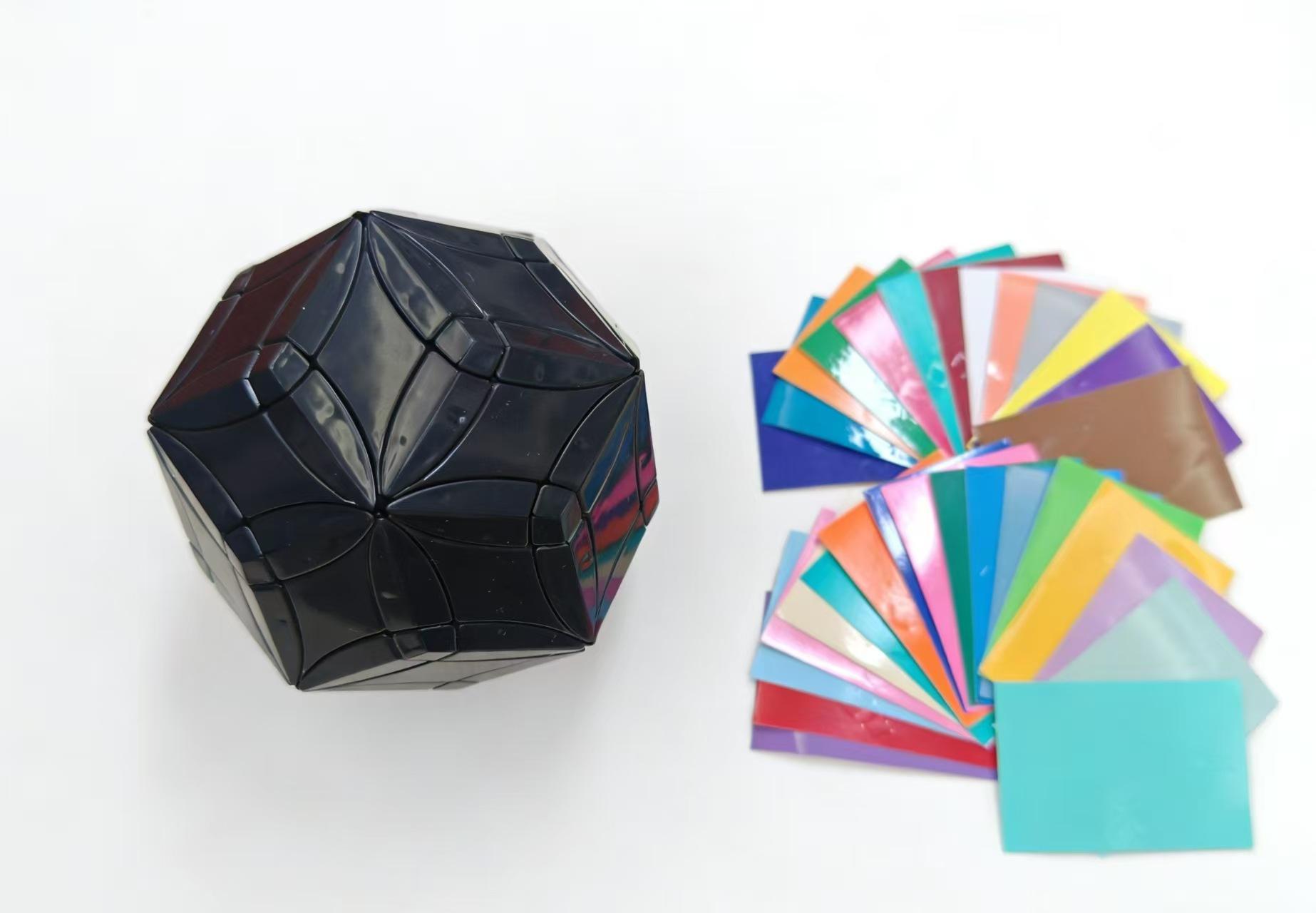 (image for) XinJi CurFaTRhoTri & CurFaTRhoTri Plus Rhombic Triacontahedron Puzzle Cube