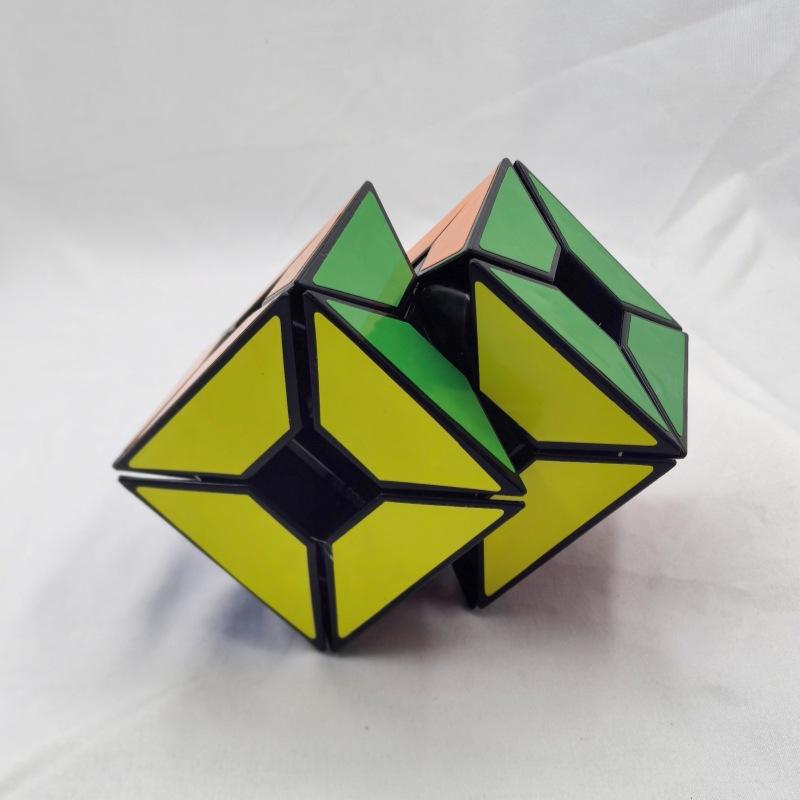 (image for) CubeTwist Void Edge 2‑in‑8 Siamese 3x3 Rotation‑Limited Hollow Puzzle Cube