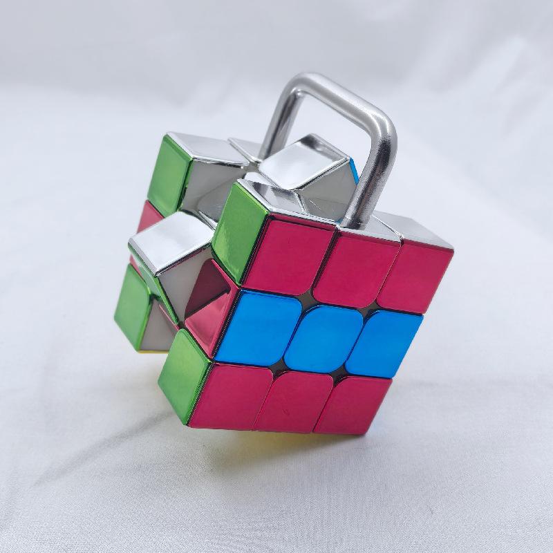 (image for) CubeTwist Handlebar Bandaged Cube, Single‑Bridge Bandaged 3x3 Puzzle Cube, Metallic Color Version